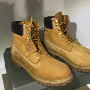 Timberland men’s boots Size 8